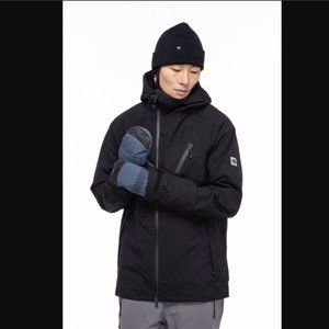 686 Men’s Hydra Thermagraph Snowboard Jacket (Medium - Black)